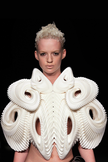 Iris van Herpen, SS11 Amsterdam Fashionweek-NEAPARAT.ro