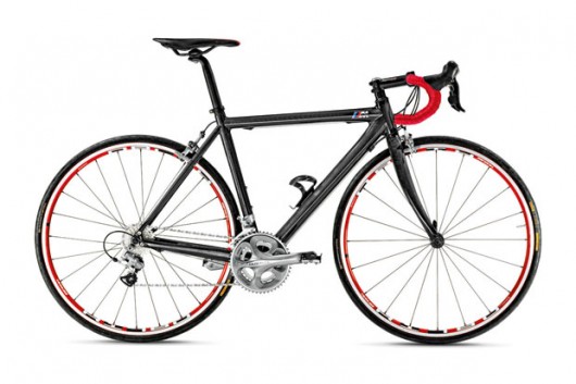 BMW M Series Carbon Racer Bike -NEAPARAT.ro
