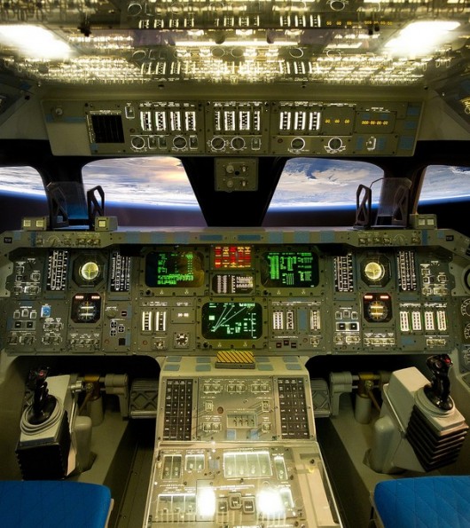 cockpit-spaceship -NEAPARAT.ro