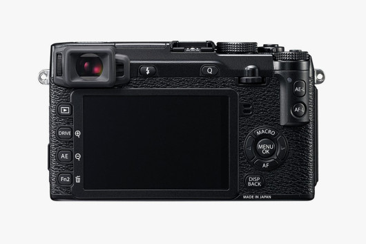 Fujifilm X E2 b