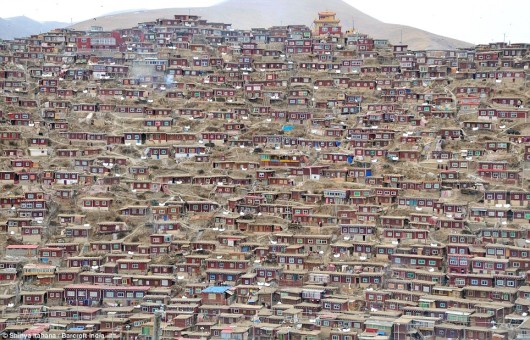 Larung Gar Valley 2
