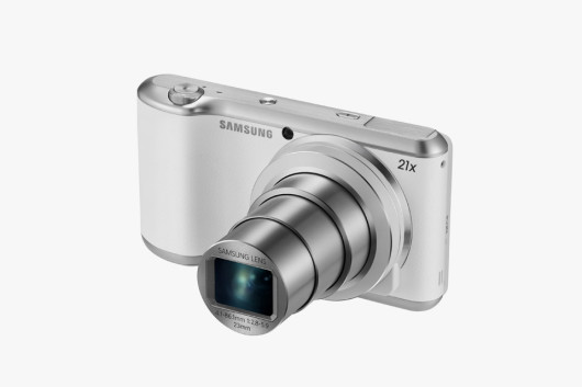 Samsung-Galaxy-Camera-2-01